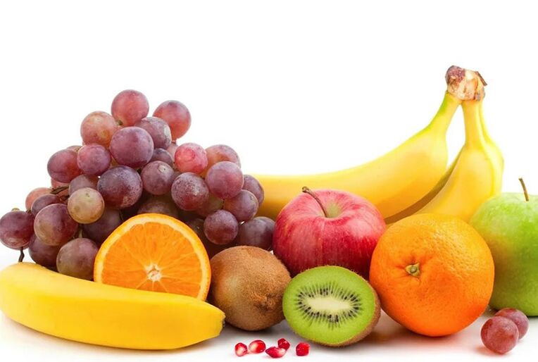 Φρέσκα φρούτα, τα οποία αποτελούν τη βάση της δίαιτας για κρίσεις ουρικής αρθρίτιδας